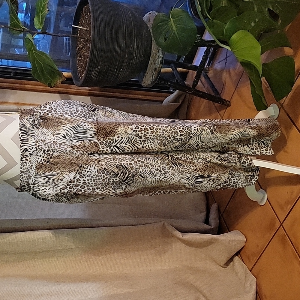 Animal print pants with pockets